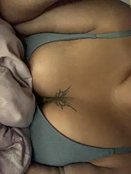 mariabootyyy online show from September 17, 2025, 8:32 pm