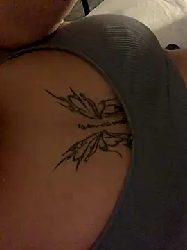 mariabootyyy online show from September 18, 2025, 5:26 pm