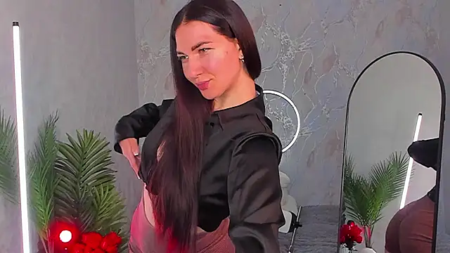 babyisperfect online show from March 13, 2026, 4:08 am