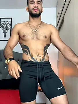 Maximiliano ford online show from November 6, 2025, 10:27 am