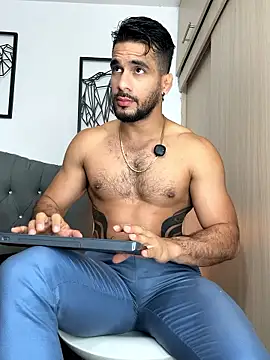 Maximiliano ford online show from January 10, 2026, 10:50 am