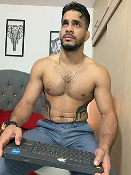 Maximiliano ford online show from April 30, 2026, 10:43 am