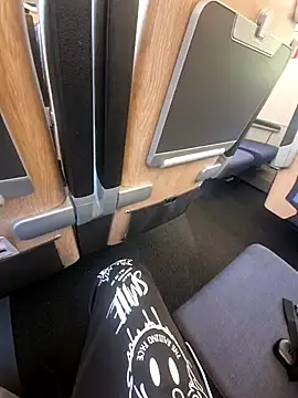 Snapshot of Alexalex_98 chatting on October 11, 2025, 7:18 am Alexalex 98 online show from October 11, 2025, 7:18 am