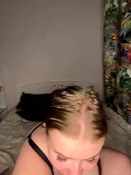 Snapshot of Amy_Sky_ chatting on September 25, 2025, 10:24 pm Amy Sky online show from September 25, 2025, 10:24 pm