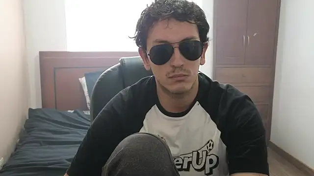 hardaftercum online show from March 18, 2025, 1:31 pm