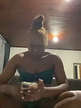 Snapshot of Lahtinah24 chatting on March 19, 2025, 9:48 pm Lahtinah24 online show from March 19, 2025, 9:48 pm