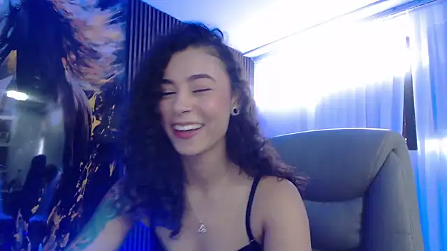 AliceStevens  online show from July 17, 2026, 2:13 pm