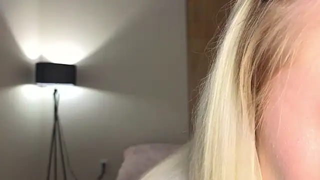 Snapshot of minigirl chatting on February 28, 2026, 4:08 pm minigirl online show from February 28, 2026, 4:08 pm