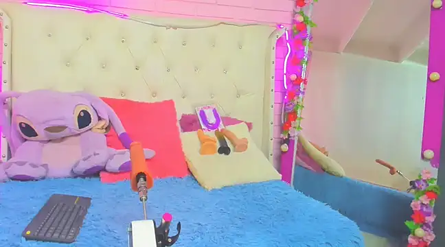 Ashley scott19 online show from March 21, 2025, 11:12 am