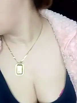 Maya-Moon online show from January 9, 2026, 9:01 am