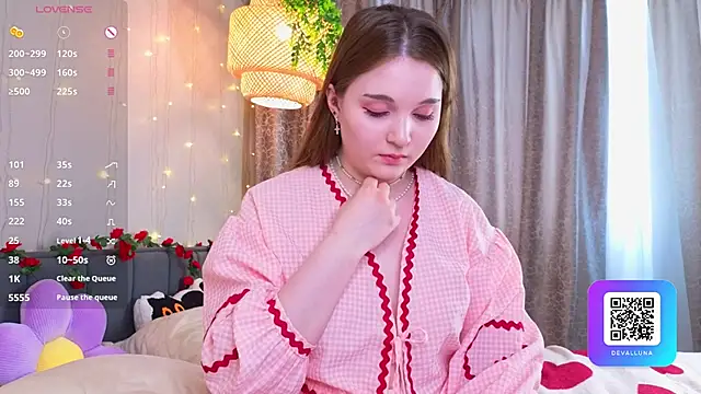 ConstanceHelms online show from March 16, 2026, 5:02 am