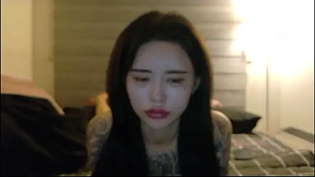 tangju7 online show from December 16, 2025, 2:11 pm