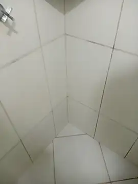 Snapshot of Dglo0000 chatting on September 21, 2025, 12:12 am Dglo0000 online show from September 21, 2025, 12:12 am