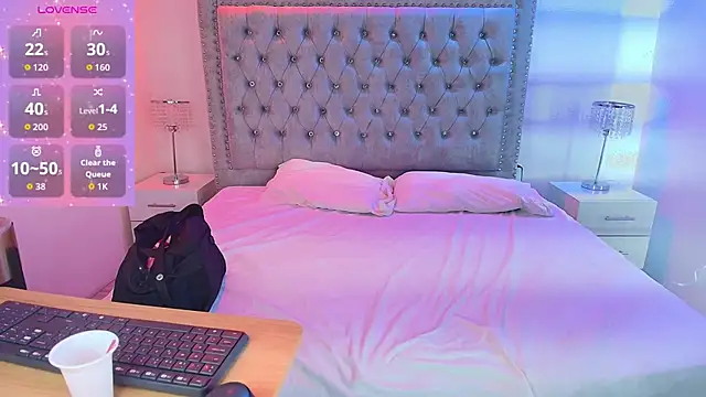 Lia adamsss online show from November 30, 2025, 3:43 am