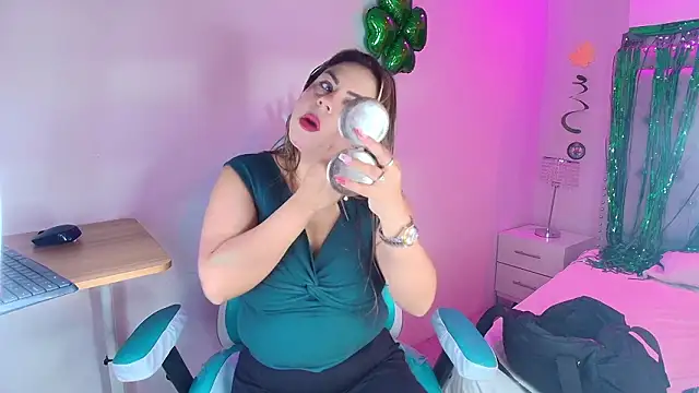 Lia adamsss online show from March 19, 2026, 1:42 am