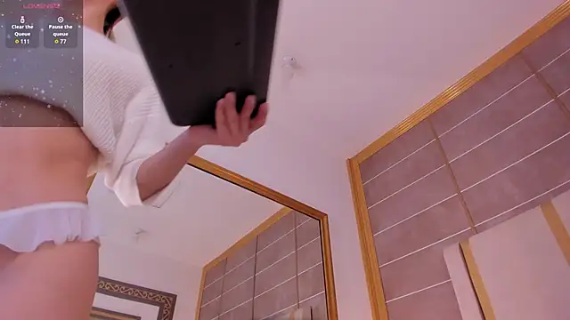 Snapshot of laurencarter1 chatting on March 27, 2026, 10:31 pm laurencarter1 online show from March 27, 2026, 10:31 pm