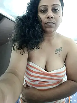 JENNIFERtamil online show from November 9, 2025, 8:12 am