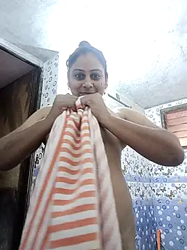 JENNIFERtamil online show from November 12, 2025, 8:26 am