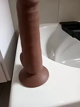 Snapshot of fetish4you27 chatting on January 6, 2025, 9:30 am fetish4you27 online show from January 6, 2025, 9:30 am