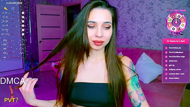 Snapshot of vinkiepinkie chatting on February 17, 2026, 6:25 pm vinkiepinkie online show from February 17, 2026, 6:25 pm