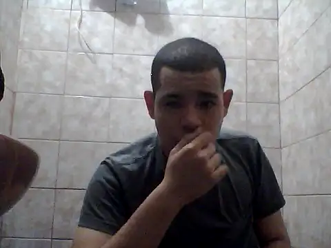 Snapshot of 7C2V chatting on February 10, 2026, 12:31 pm 7C2V online show from February 10, 2026, 12:31 pm