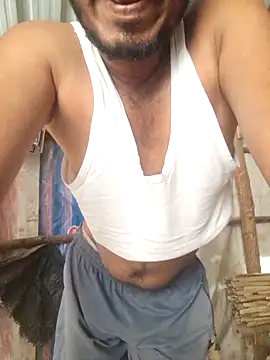 hot integer online show from February 10, 2026, 3:32 am