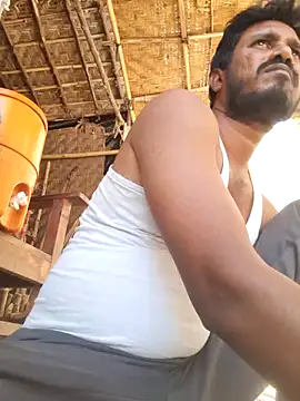 Snapshot of hot_integer chatting on March 5, 2026, 8:21 am hot integer online show from March 5, 2026, 8:21 am