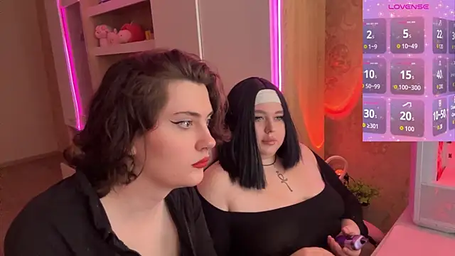 Snapshot of camgirl_xxx chatting on February 17, 2026, 1:29 pm camgirl xxx online show from February 17, 2026, 1:29 pm