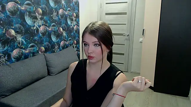 Snapshot of GinnyBlacky chatting on September 19, 2025, 4:29 pm GinnyBlacky online show from September 19, 2025, 4:29 pm