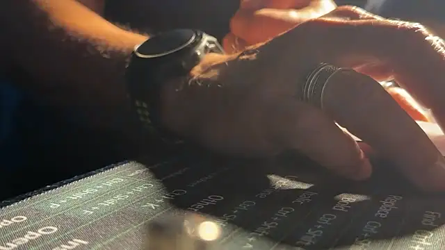 Max 965 online show from December 19, 2025, 8:38 pm