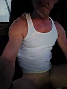 Snapshot of BigCokHawk chatting on February 9, 2026, 11:53 pm BigCokHawk online show from February 9, 2026, 11:53 pm