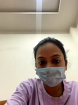 Snapshot of Nia-Stream chatting on November 24, 2025, 5:34 pm Nia-Stream online show from November 24, 2025, 5:34 pm