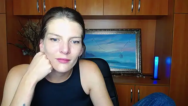 Snapshot of VanessaRey_ chatting on September 23, 2025, 6:27 am VanessaRey online show from September 23, 2025, 6:27 am