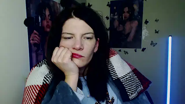 VanessaRey  online show from January 15, 2026, 5:23 am