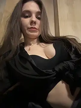 MilaBee online show from February 16, 2026, 10:55 am