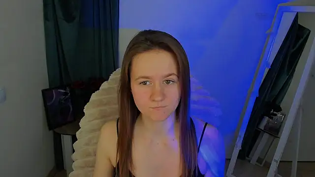 Catherine e online show from December 17, 2025, 9:10 pm