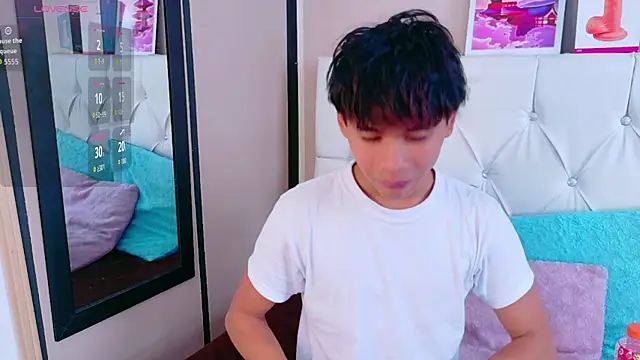 Ethan Westt online show from June 1, 2026, 8:43 pm