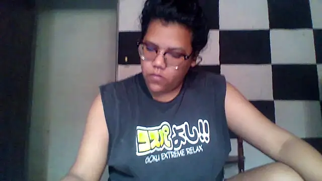 Valeria Tiffany online show from April 6, 2026, 8:10 pm