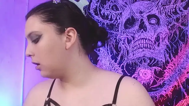 mikaskullcs online show from December 20, 2025, 9:55 pm