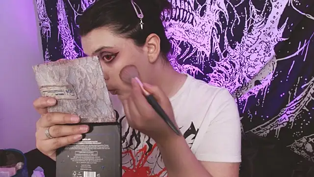 mikaskullcs online show from March 10, 2026, 9:53 pm