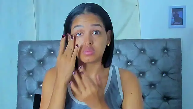 NikkiStarrr online show from November 1, 2025, 10:39 am