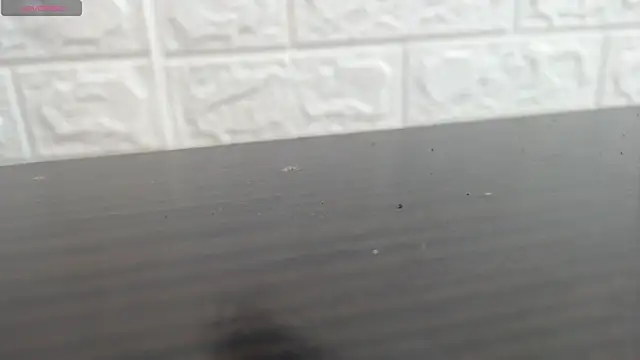 Snapshot of nei_girl chatting on December 1, 2025, 11:26 am nei girl online show from December 1, 2025, 11:26 am