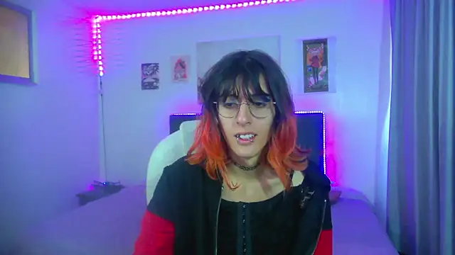 goth minerva online show from May 9, 2026, 1:38 pm