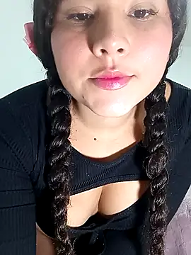 Snapshot of daika31 chatting on November 1, 2025, 3:41 am daika31 online show from November 1, 2025, 3:41 am