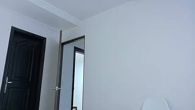 Snapshot of salomehills_ chatting on March 21, 2025, 12:17 pm salomehills online show from March 21, 2025, 12:17 pm