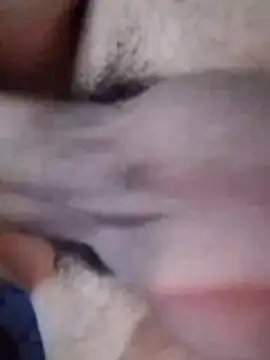 Snapshot of Danieloff chatting on November 9, 2025, 5:33 pm Danieloff online show from November 9, 2025, 5:33 pm