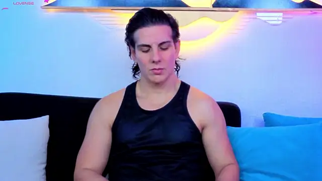 Snapshot of Almiboys chatting on February 6, 2026, 3:44 am Almiboys online show from February 6, 2026, 3:44 am