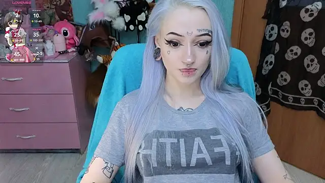 Manuela unicorn online show from March 27, 2026, 9:03 pm