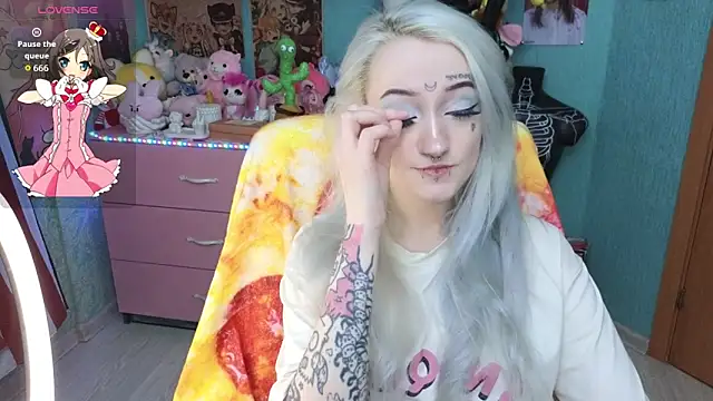 Snapshot of Manuela_unicorn chatting on April 21, 2026, 3:57 am Manuela unicorn online show from April 21, 2026, 3:57 am