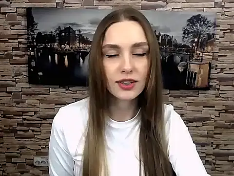 Snapshot of Doll_Angelina chatting on March 22, 2025, 7:15 am Doll Angelina online show from March 22, 2025, 7:15 am